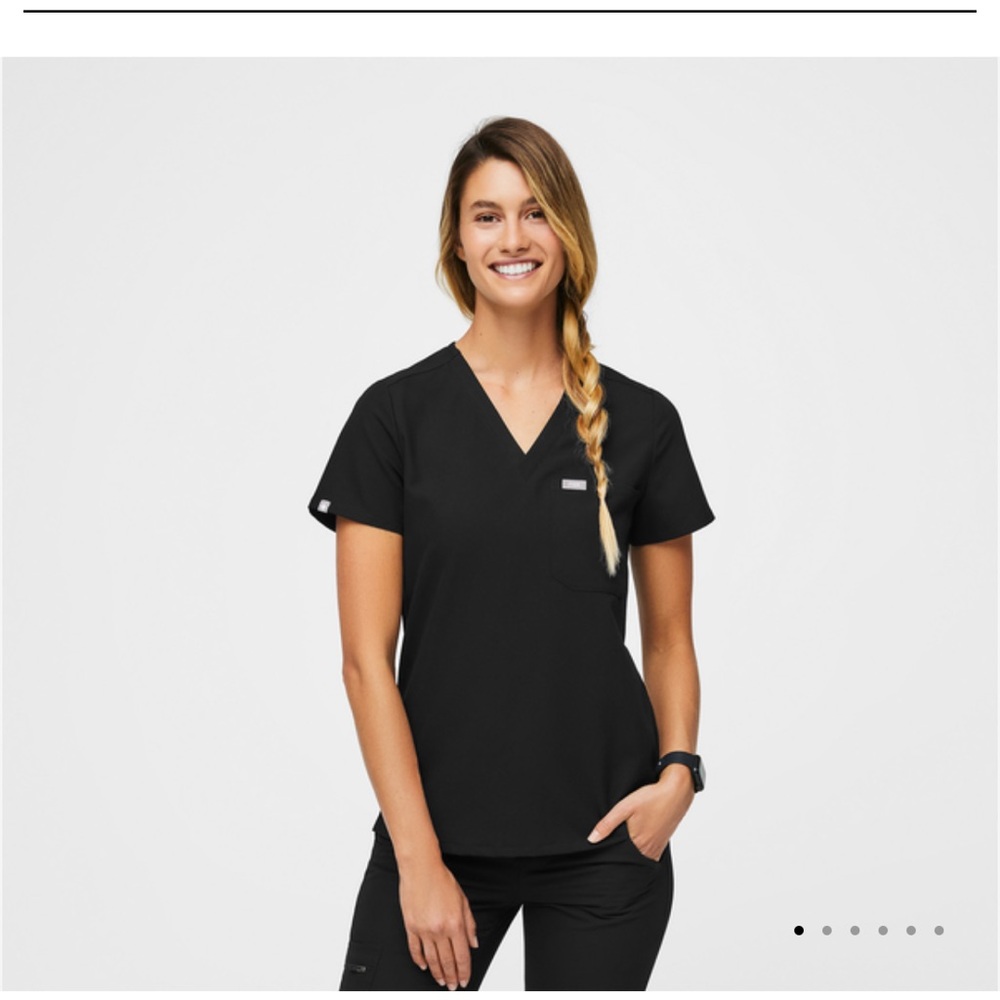 Figs Black Catarina- One-Pocket Scrub Top xxs black